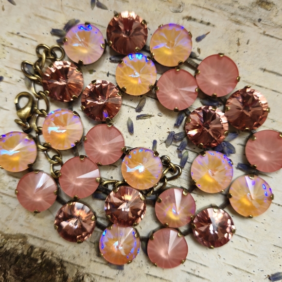 Pink Flamingo Punch In Large Premium Crystals In Classic Brass Necklace - Picture 9 of 10